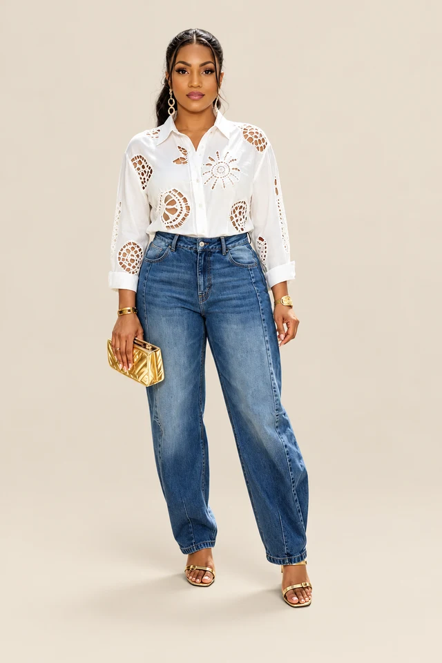 Ivory cutwork top & jeans.