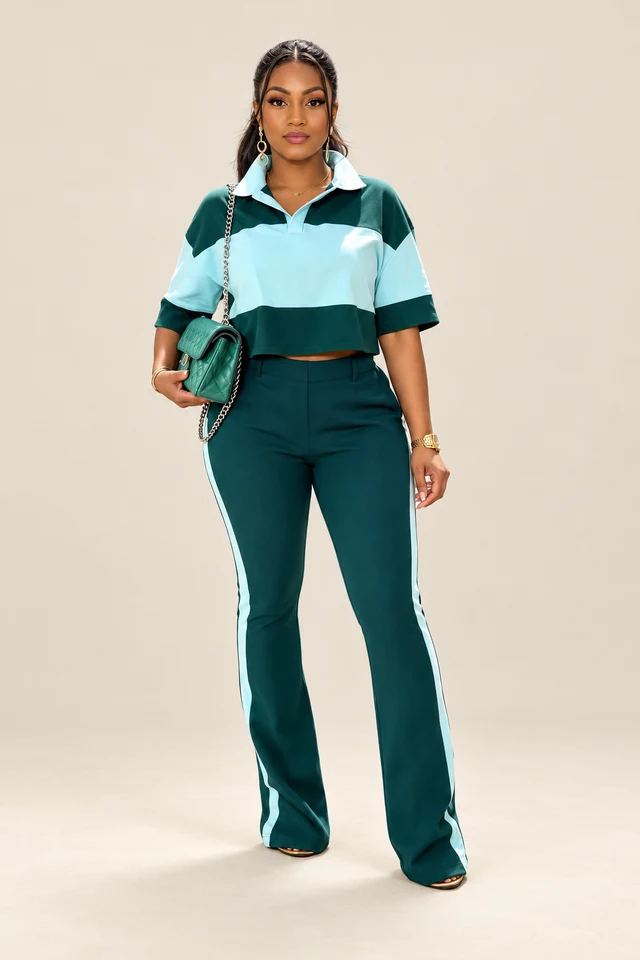 Green striped Chill Set.